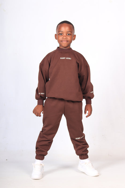 Chocolate sweater and sweatpants set